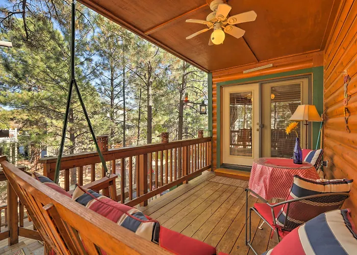 Rustic W/ Deck ~ 4 Mi To Old Town Flagstaff! *